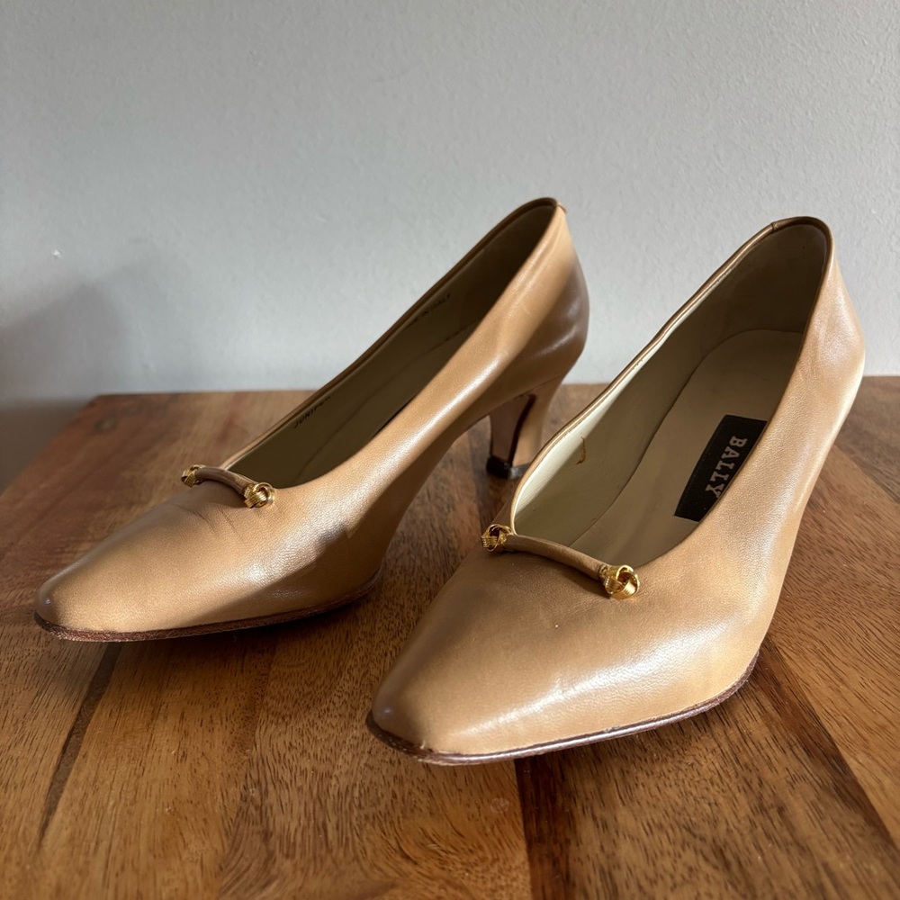 Bally Elegant Brown Heels